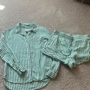 Universal Thread Women’s Linen Matching Set